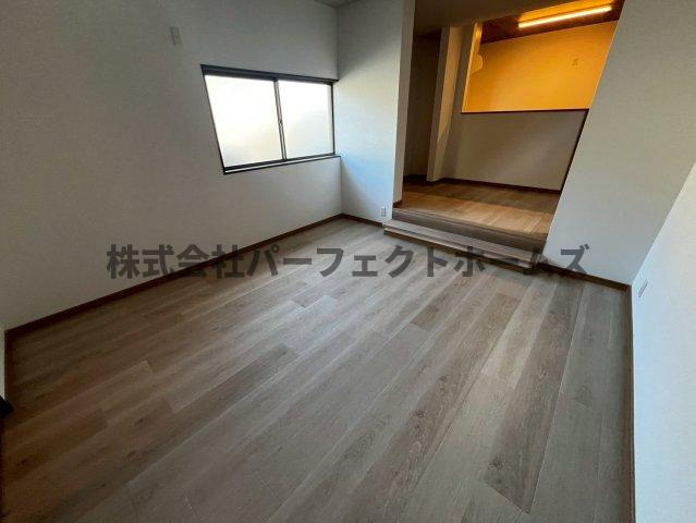 香里園町戸建　賃貸の居間・リビング|リビングです