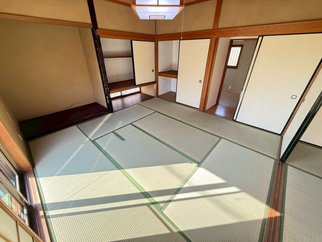 藤原台貸家の和室