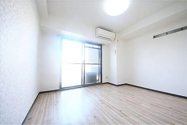 デイズ境川　人気の大阪市西区アドレス♪の洋室