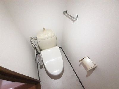 【トイレ】 | レーベンハイツＢ | 温水洗浄便座