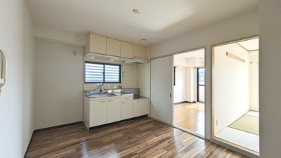 【居間・リビング】 | ルナ コート