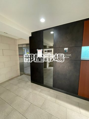 プライムコート浅草のロビー