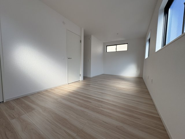 LIGARE₋リガーレ　小倉北区大畠2期の洋室|ゆったりした洋室です