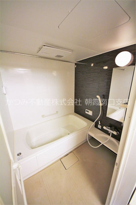 【浴室】 | グランシャリオ（D-ROOM） | 同物件別号室参考写真