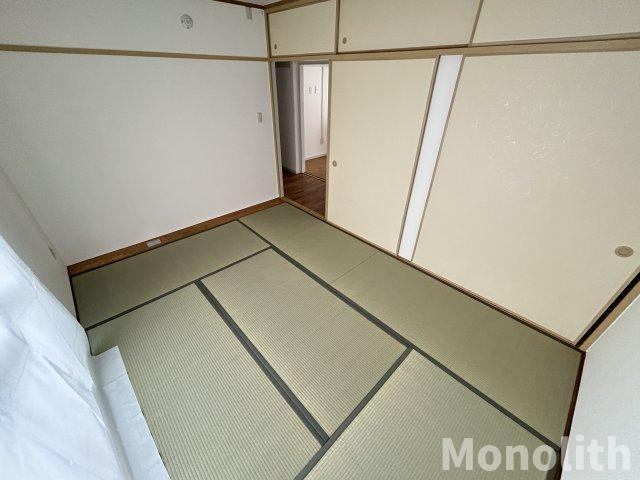 光明台17号棟の内装