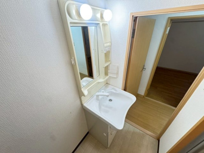 【独立洗面台】 | 緑地公園パークハイツ