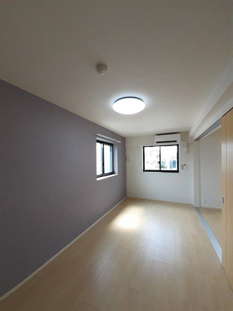 スピティ根津の寝室