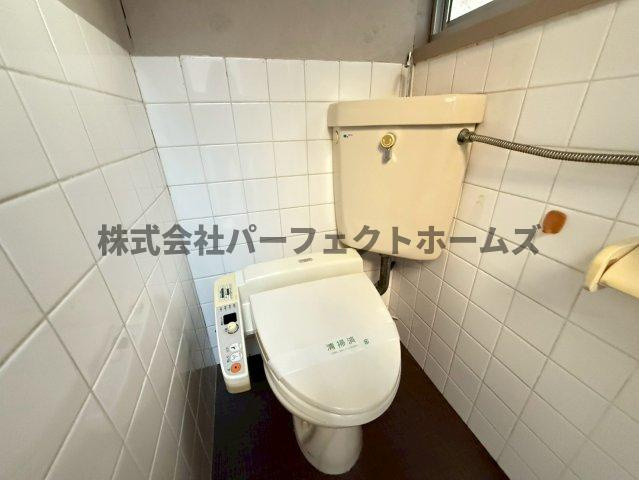 田口1丁目テラスハウスのトイレ|ゆったりとした空間のトイレです