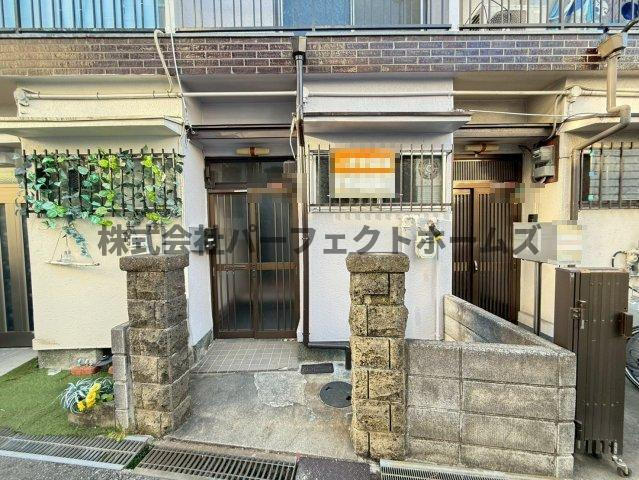 田口1丁目テラスハウスのエントランス|清潔なエントランスです