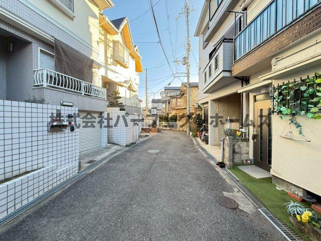 田口1丁目テラスハウスの周辺