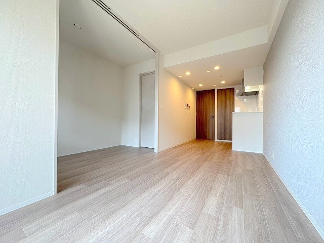 コンフォリア新大阪宮原Qの内装