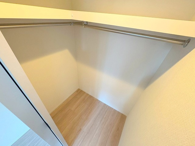 コンフォリア新大阪宮原Qの収納