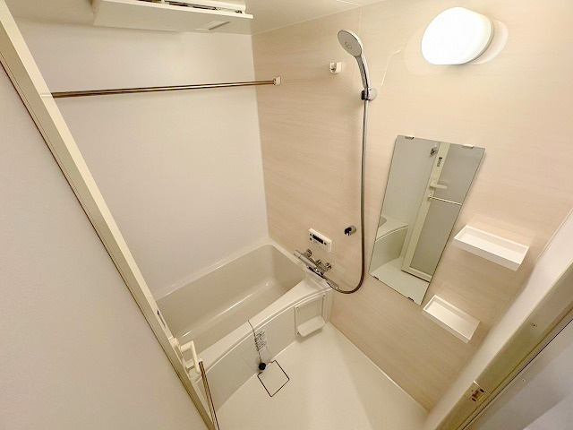 コンフォリア新大阪宮原Qの浴室