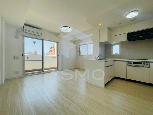 【居間・リビング】 | アーデン上本町 | 同マンション別部屋　参考写真