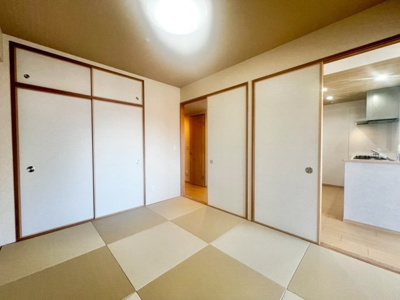 【和室】 | ヴューイスト泉ヶ丘