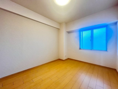 【洋室】 | ヴューイスト泉ヶ丘