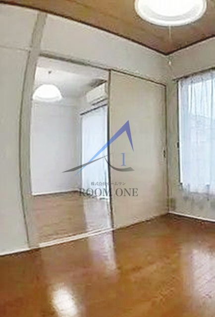 第一協友館マンションの居間・リビング|洋室のお部屋です。