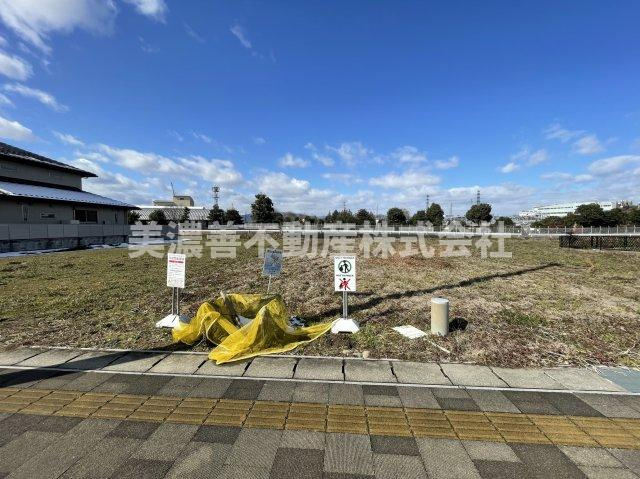 ６６５７４　本巣郡北方町柱本南１丁目土地の外観
