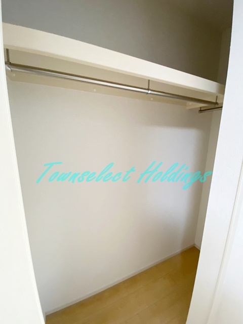 平塚市高浜台のアパートの収納