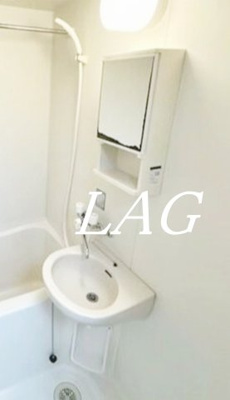 【洗面所】 | ベイステート安間 | 洗面台です。