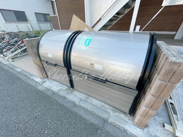 リブリ・グランコート新羽のその他共用部分|敷地内ゴミ置き場♪