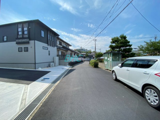 【前面道路含む現地写真】 | 草津市上笠３丁目　分譲3区画2号棟
