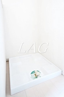 【設備】 | ウィンズ・パレ西落合 | 室内洗濯機置き場です