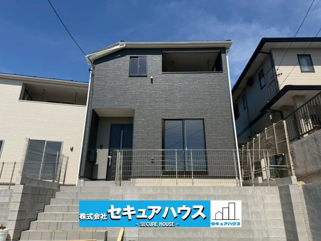 【今からご案内可能】知多市巽ヶ丘4丁目　全２棟の外観|☆2号棟
事前予約にて現地ご見学いただけます！お気軽にお問い合わせください♪
■株式会社　セキュアハウス■
住宅ローンに強く、知識、経験豊富なスタッフ在籍
お客様に寄り添い、ご成約後もサポート致します