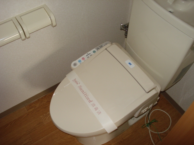 ローズガーデンのトイレ|シャワー付トイレ（イメージ）