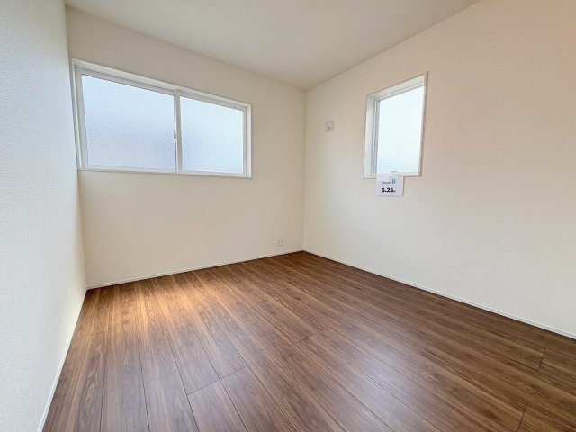 三郷市彦糸1丁目　新築戸建　全6棟　2号棟の洋室|同施工会社の参考写真になります。