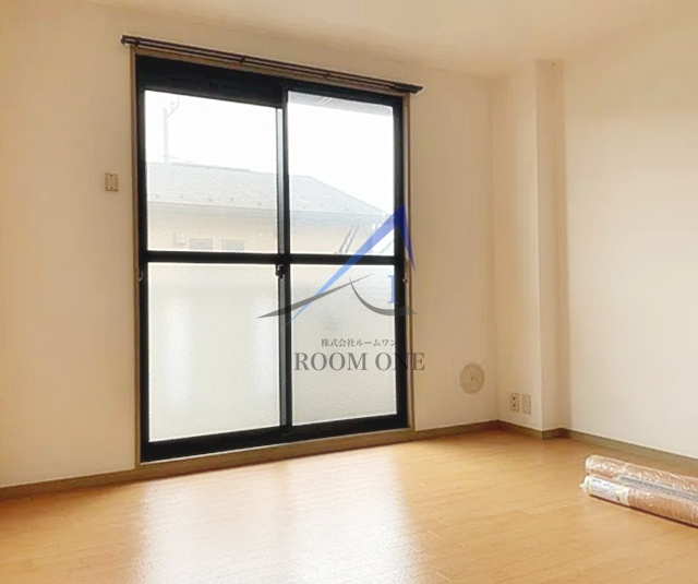 ラピス烏山の居間・リビング|洋室のお部屋です。