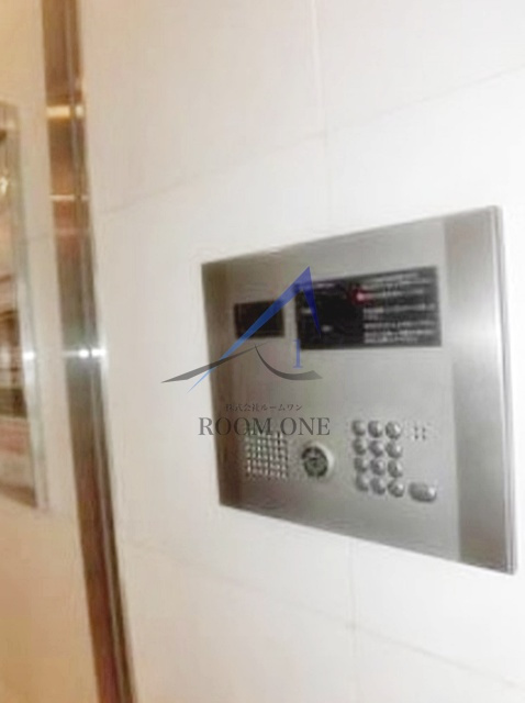プラティノ代々木のセキュリティ|モニター付きインターホンです。