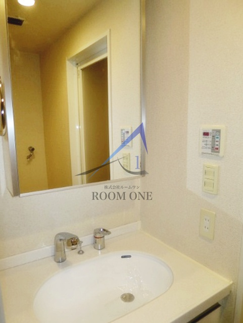 プラティノ代々木の洗面所|洗面台です。