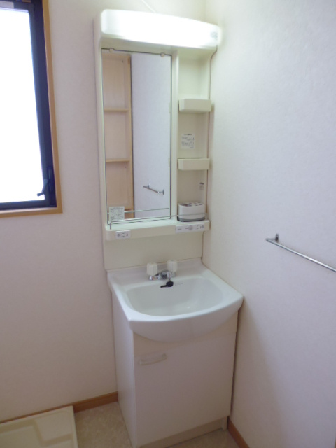 エクセル２の洗面所|洗面所