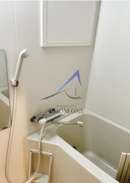 シャトー瑠璃の浴室|お風呂です。