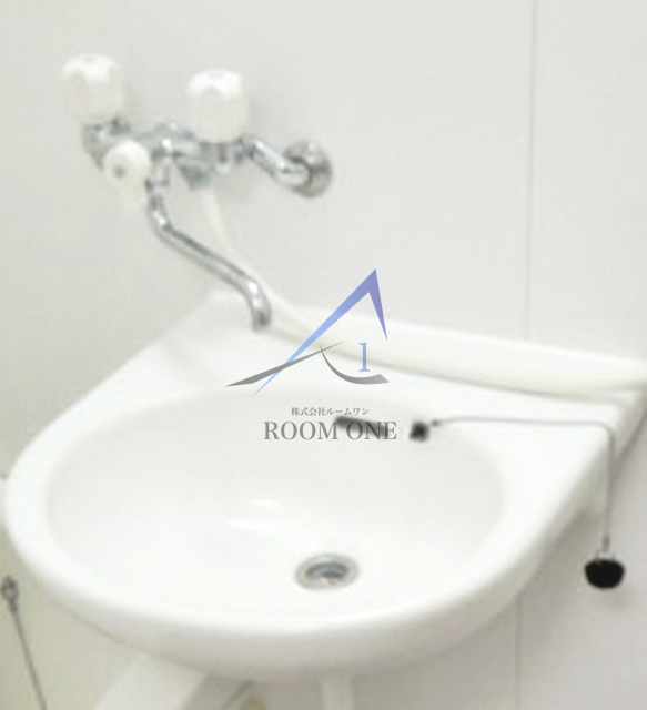 クレスト東池袋の洗面所|洗面台です。