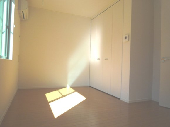 エスポワールの居間・リビング