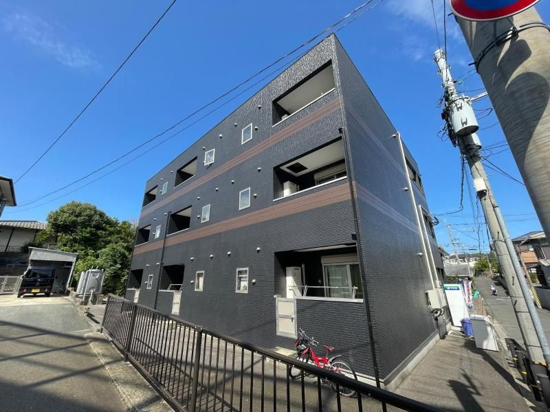 福岡市南区屋形原２丁目のアパート