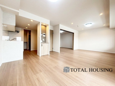 【その他共用部分】 | ラポール南郷の杜一号館 | 管理体制良好♪
清潔感溢れる共用部分です。