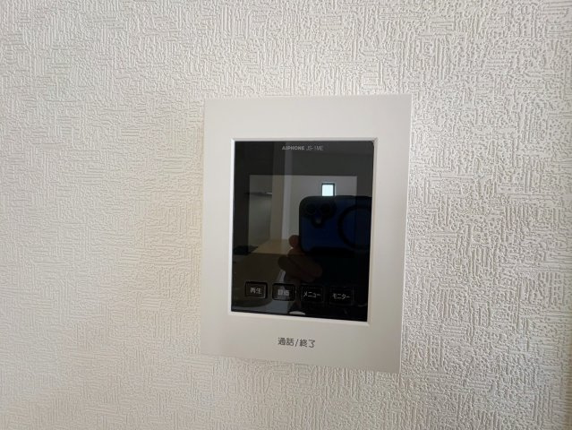 クレイドルガーデン糸満市喜屋武 第６・３号棟の防犯設備|インターフォーンモニター