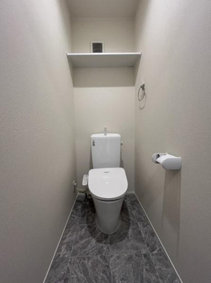 【トイレ】 | ライジングスクエア | 落ち着いたトイレです