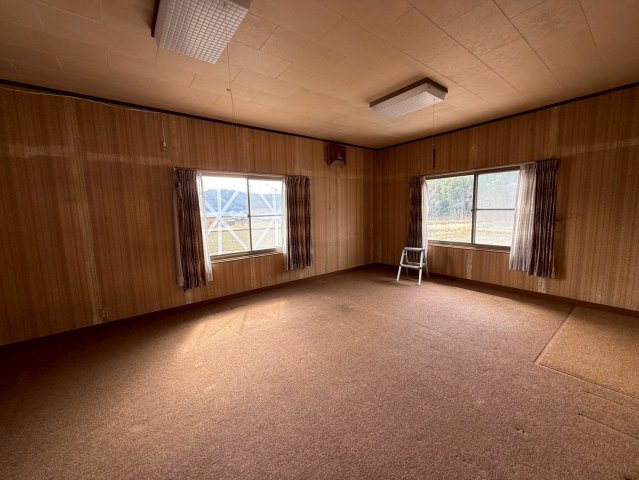 【洋室】 | 北区建部町富沢古民家