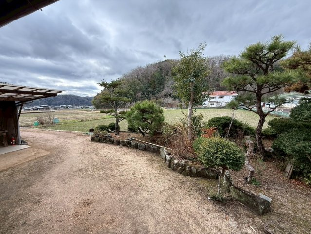 【庭】 | 北区建部町富沢古民家