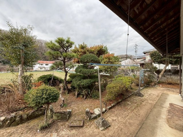 【庭】 | 北区建部町富沢古民家