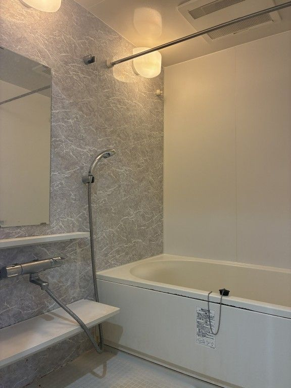 ミュージョンの浴室