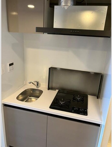 S-RESIDENCE堺湊駅前azureのキッチン
