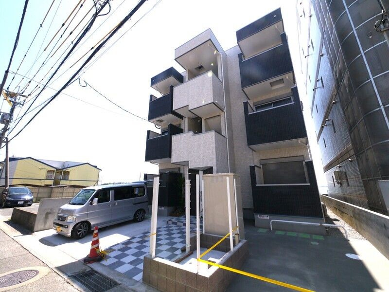 福岡市東区和白４丁目のアパート