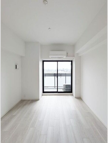 S-RESIDENCE堺湊駅前azureの洋室