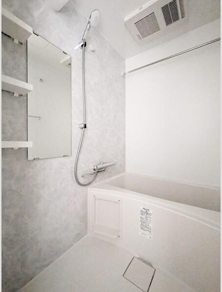 S-RESIDENCE堺湊駅前azureの浴室