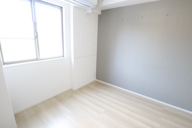 アネモスヒルズ天理Ⅰの洋室